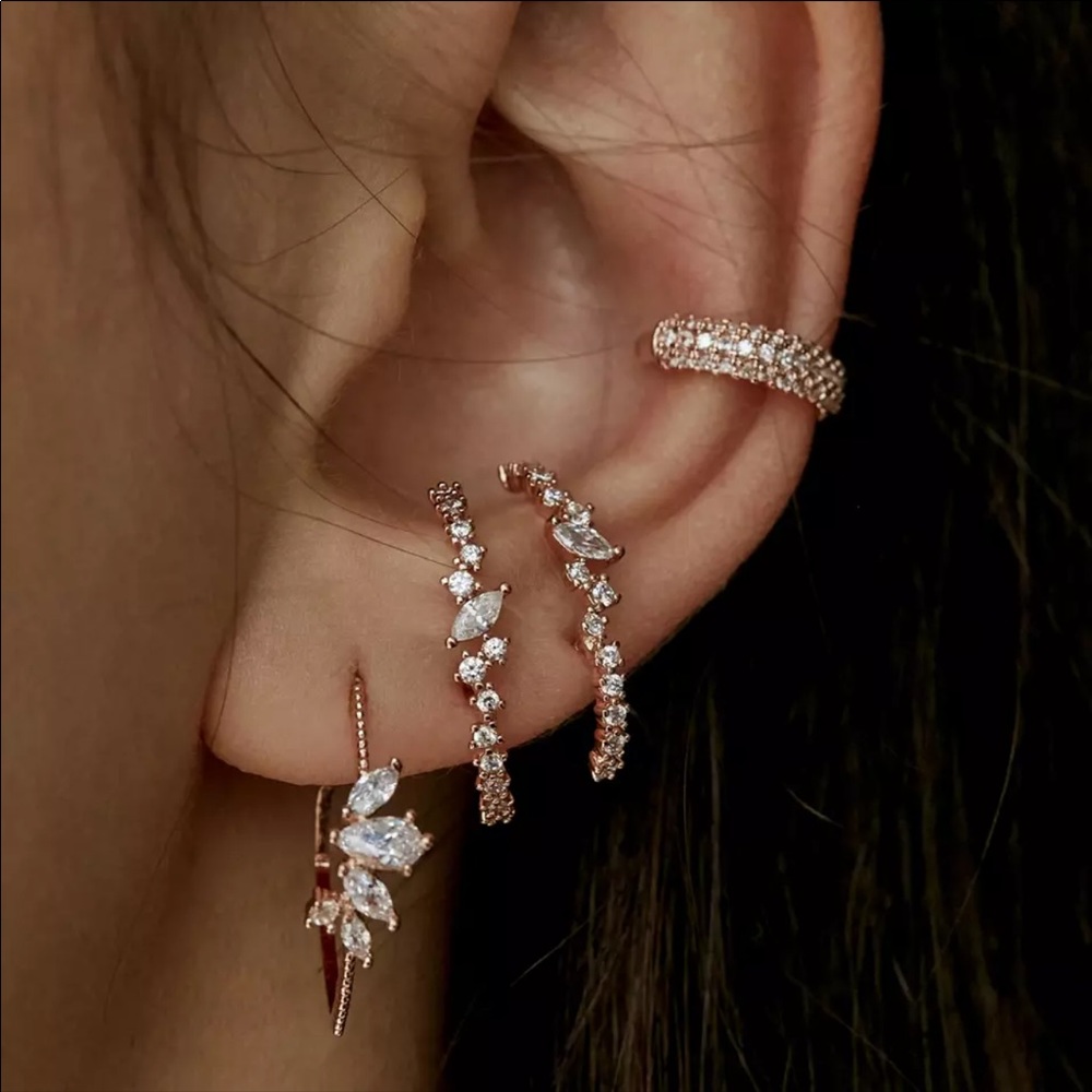 white gold Zirconia earring - Picture 2 of 6